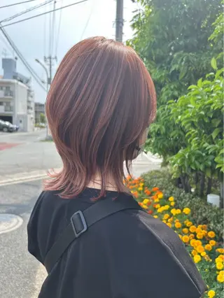 ミディアム 伊藤 利澄のヘアスタイル