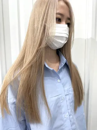 ロング カラー ヘアアレンジ kai .のヘアスタイル