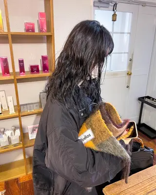 セミロング パーマ 水野 雪 /パーマ/暖色カラーのヘアスタイル