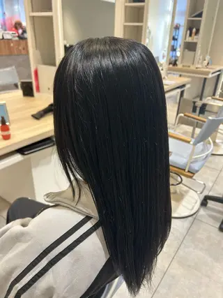 セミロング カラー 《.Xian》ミサキ /艶髪/メンズパーマのヘアスタイル