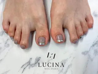 ネイル 新橋 ルキナ スタッフのネイルデザイン