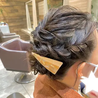 ミディアム ヘアアレンジ 川越 輝梨奈のヘアスタイル