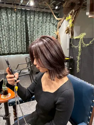 ミディアム カラー ravens デザインカラーのヘアスタイル