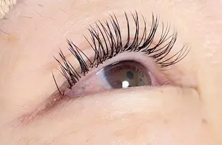 マツエク・マツパ La.lani よーちゃんのマツエク・マツパデザイン