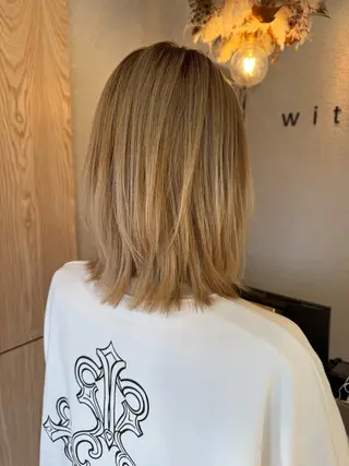 ミディアム カラー 蟹江 聡太✨レイヤーカットのヘアスタイル