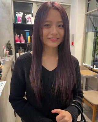 セミロング カラー ナチュラルなhair / ヨシダトモキのヘアスタイル