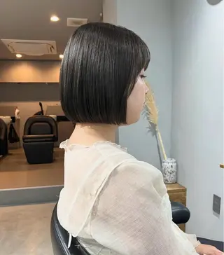 ミディアム カラー akane/ベージュ /オリーブ/ブラウンのヘアスタイル