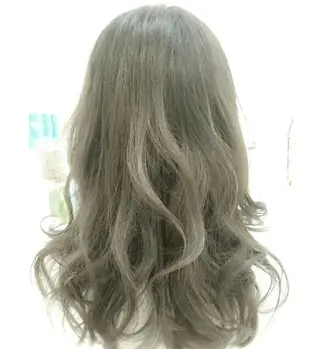 ロング カラー パーマ 須賀 一美のヘアスタイル