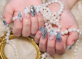 ネイル 伊原 羽美のネイルデザイン