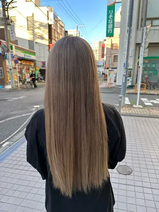 ロング カラー ‪❥ブリーチ💗 MIKUのヘアスタイル