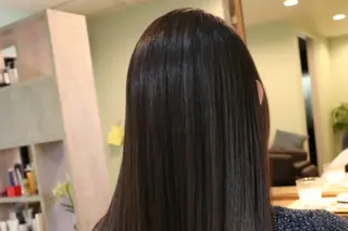 ロング スミダ モモコのヘアスタイル