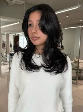 ミディアム カラー 海外レイヤー /NAGISAのヘアスタイル