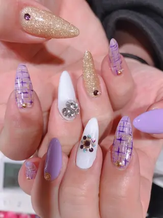 ネイル ネイルサロン トゥルースのネイルデザイン