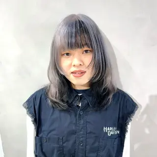 カラー デザインカラー/パー マ🦖外岡咲希🦖のヘアスタイル