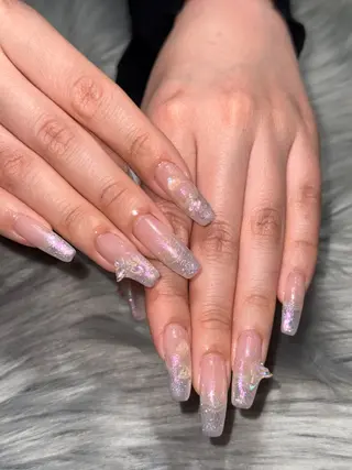 ネイル Momoka 🍑🎀のネイルデザイン