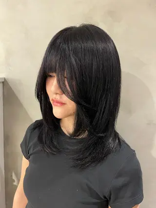 ミディアム ✨縮毛矯正お任せ 下さい✨鈴木風汰のヘアスタイル