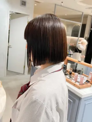 ショート レイヤー/ボブ 高嶋 優のヘアスタイル