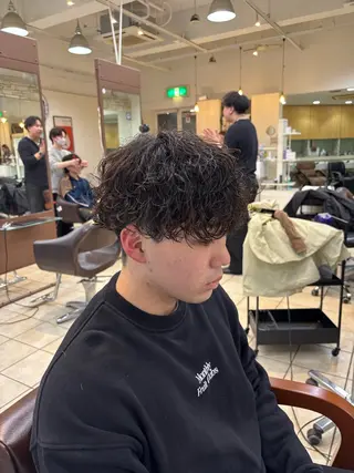 ショート パーマ メンズカット関内 涼のヘアスタイル