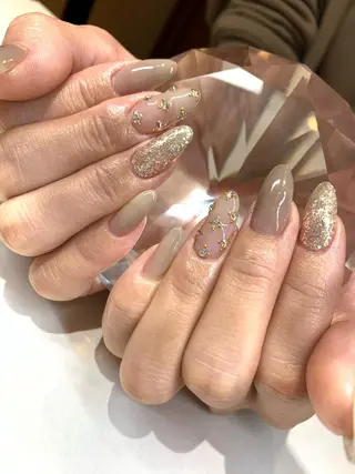 ネイル glow_ nailのネイルデザイン