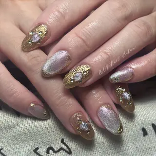 ネイル ishiro 🍂のネイルデザイン