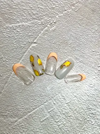 ネイル Tanemoto所属・Ueda Rieのネイルデザイン