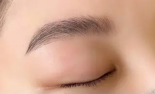 アイブロウ 工藤 愛美香の眉毛・アイブロウイメージ
