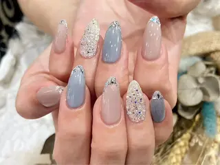 ネイル nailsalon Mirrorのネイルデザイン