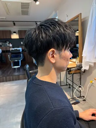 メンズ フェザーパーマ/韓国 /メンズカット/保立のヘアスタイル