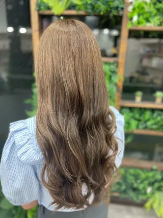 ロング カラー クラウドヘアー北仙台店所属・佐藤 なつののヘアスタイル