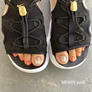 ネイル 浦添 MOON  nailのネイルデザイン