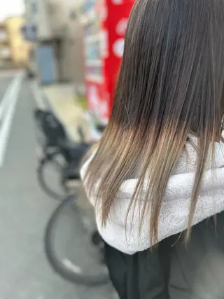 セミロング カラー hair make FeeL【ヘアーメイクフィール】所属・平松 舞衣のヘアスタイル