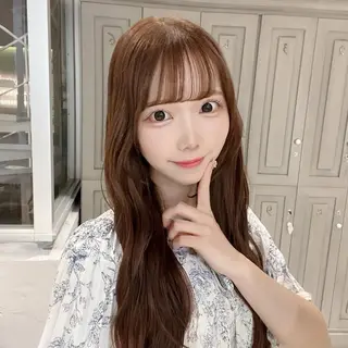 ロング カラー ヘアアレンジ 鎌形 李々果のヘアスタイル