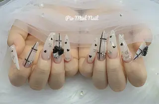 セミロング Pio Mielのネイルデザイン