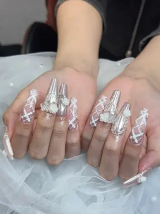 ネイル Iconic所属・Iconic Nailのネイルデザイン