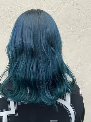 セミロング STRAAL所属・M. YURIのヘアスタイル