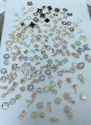 ネイル R salonのネイルデザイン