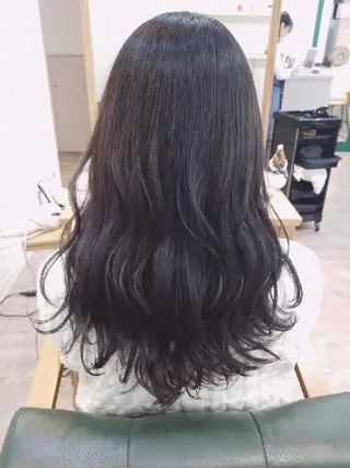 ロング すずき えりのヘアスタイル