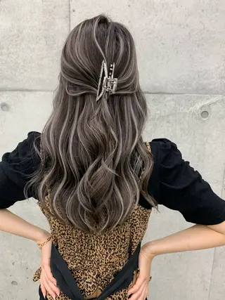 ロング 原田 瑠月のヘアスタイル