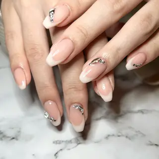 ネイル she nail studio所属・パラジェル/スカルプ salonOerbaのネイルデザイン