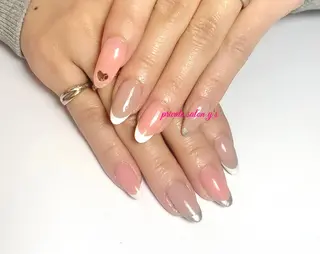 ネイル y' sのネイルデザイン