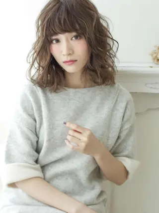 ミディアム 艶カラー/フェイス レイヤー/たむのヘアスタイル
