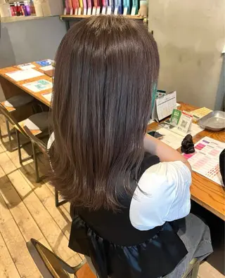 セミロング 三宅 美帆のヘアスタイル