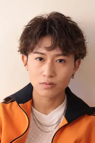 メンズ パーマ メンズ ヘアメイク  ハイトーン キャロのヘアスタイル