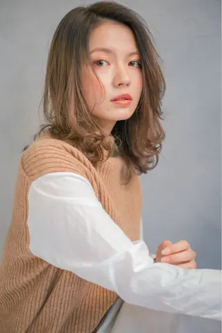 セミロング カラー パーマ stylist/ボブ ことの/韓国レイヤーのヘアスタイル