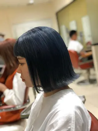 ショート Y Uのヘアスタイル