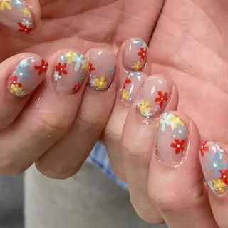 ネイル IYOU NAIL所属・チン セイジョのネイルデザイン