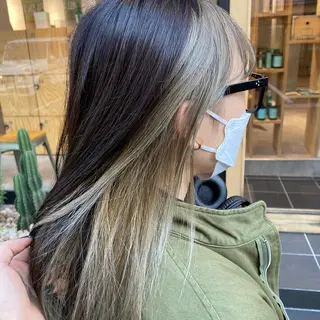 ロング カラー Sia中野新橋 田中 優莉乃のヘアスタイル