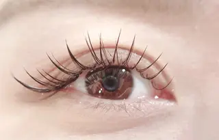 マツエク・マツパ EMUR所属・EMUR Kanaのマツエク・マツパデザイン