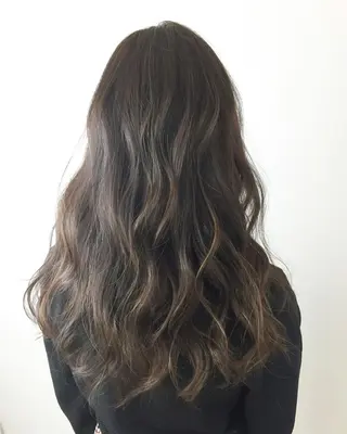 ロング カラー 透明感カラー 松田晃代のヘアスタイル