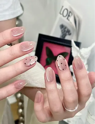 ネイル 🫧 はる🩵のネイルデザイン